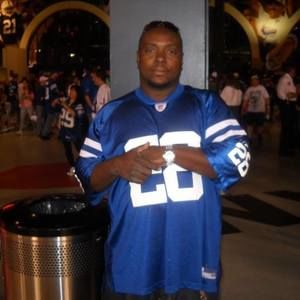 Meet your Posher, Derrick